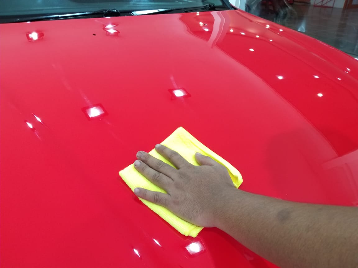 mobil bekas, bodi mobil, ngabuburit, cara bersihkan debu di bodi mobil, bersihkan debu di bodi mobil, Ini Cara Yang Benar Bersihkan Debu di Bodi Mobil Sambil Ngabuburit