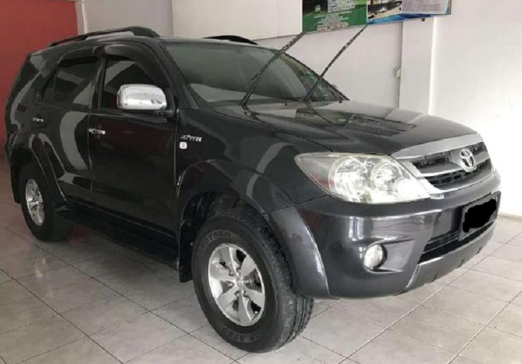 mudik lebaran, toyota fortuner, fortuner bekas, toyota fortuner bekas, mobil bekas toyota fortuner, harga mobil bekas fortuner, Mobil Bekas Toyota Fortuner Buat Mudik, Rp 120 Jutaan Simak Tahunnya