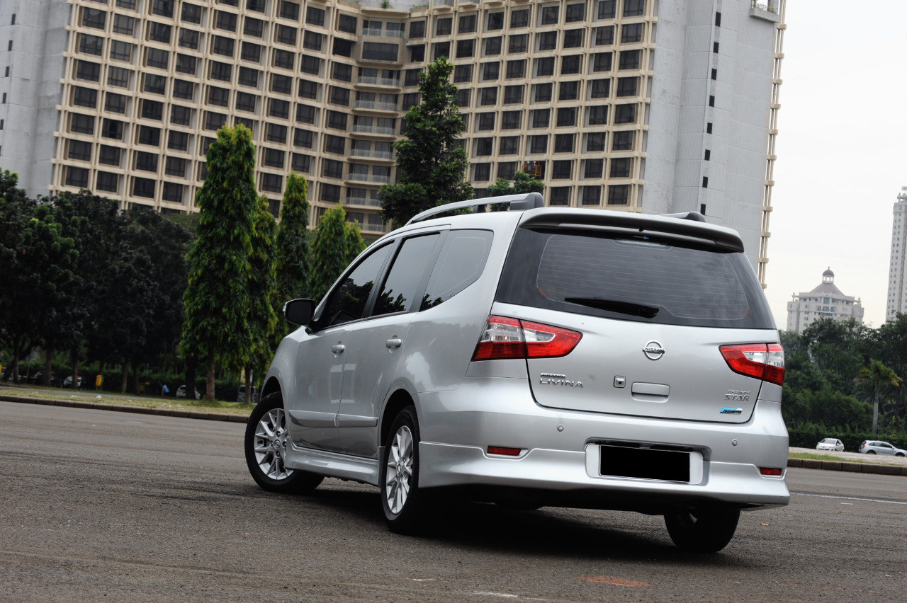 mobil bekas, mobil bekas innova, mobil bekas xenia, harga mobil bekas dibawah Rp 100 juta, mobil bekas dibawah Rp 100 juta, Lima Pilihan Mobil Bekas di Bawah Rp 100 Juta, Ada Innova dan Livina