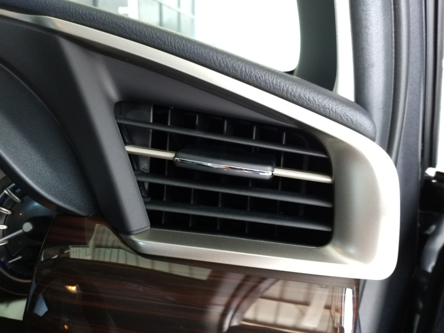 udara, sirkulasi, ac mobil, bau apek, filter kabin, Ini Manfaat Jaga Filter Kabin AC Mobil Tetap dalam Kondisi Bersih