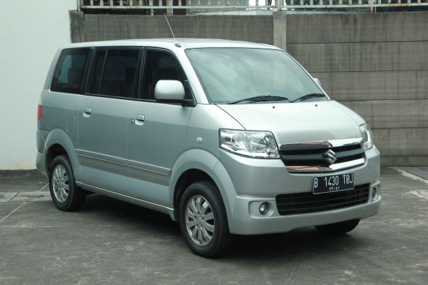 Suzuki APV Bekas, APV Bekas, harga mobil bekas suzuki apv, mobil bekas suzuki apv, muat banyak, Mobil Bekas Suzuki APV Bisa Muat Banyak Harganya Rp 60 Jutaan
