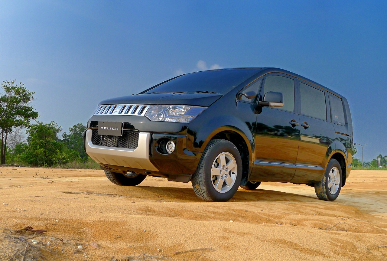 mobil bekas, mitsubishi delica, harga mobil bekas, mitsubishi delica bekas, mobil bekas mitsubishi delica, harga mobil bekas mitsubishi delica, mobil bekas mitsubishi, harga mobil bekas mitsubishi, Daftar Harga Mobil Bekas Mitsubishi Delica 2014, 2.0 A/T 4x2 Cuma Segini