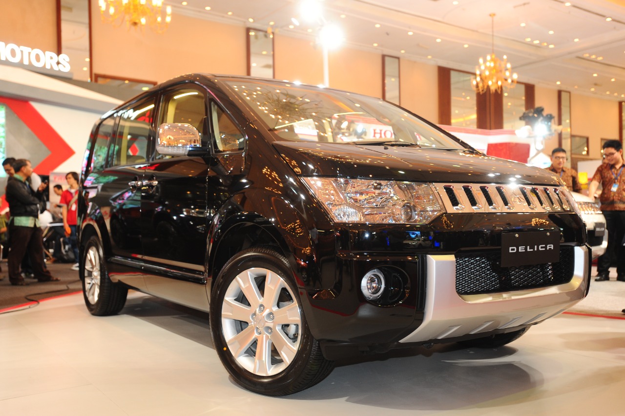 mobil bekas, mitsubishi delica, harga mobil bekas, mobil bekas mitsubishi delica, harga mobil bekas mitsubishi delica, mobil bekas mitsubishi, harga mobil bekas mitsubishi, Inilah Daftar Harga Mobil Bekas Mitsubishi Delica 2015, Kabin Luas Banderol Menggiurkan
