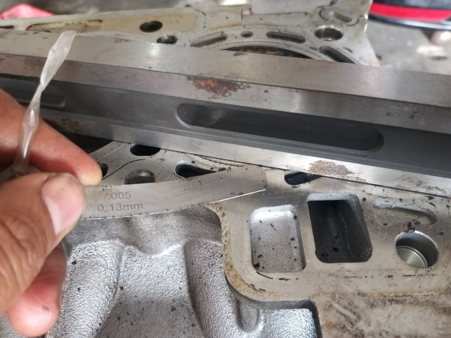 panas, melengkung, permukaan, Overheat, straight edge, kepala silinder, Mesin Overheat Bikin Kepala Silinder Melengkung, ini Penjelasannya