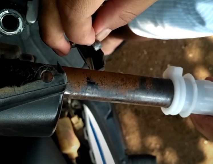 motor bekas, kabel gas, kabel gas motor, penyebab kabel gas motor putus, penyebab kabel gas putus, Jangan Tunggu Putus, Ini Penyebab Kabel Gas Motor Bekas Rawan Putus