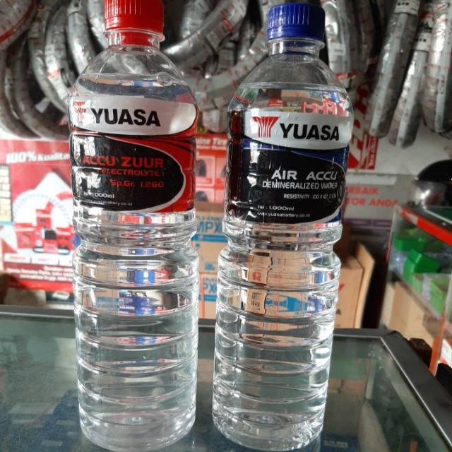 aki motor, motor bekas, air aki, beda air aki merah dan biru, air aki kemasan, air aki kemasan biru, air aki kemasan merah, air aki motor, Perbedaan Air Aki Motor Bekas Kemasan Merah dan Biru, Jangan Salah Beli