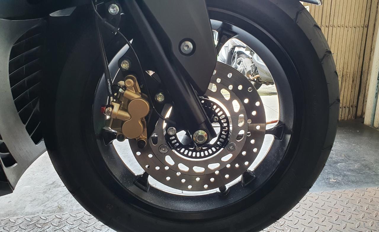 motor matic, rem motor, yamaha aerox 155, rem motor matic, bikin pakem rem motor, cara bikin pakem rem motor matic, motor matic yamaha aerox 155, Ini Rahasia Bikin Rem Motor Matic Yamaha Aerox 155 Connected Pakem