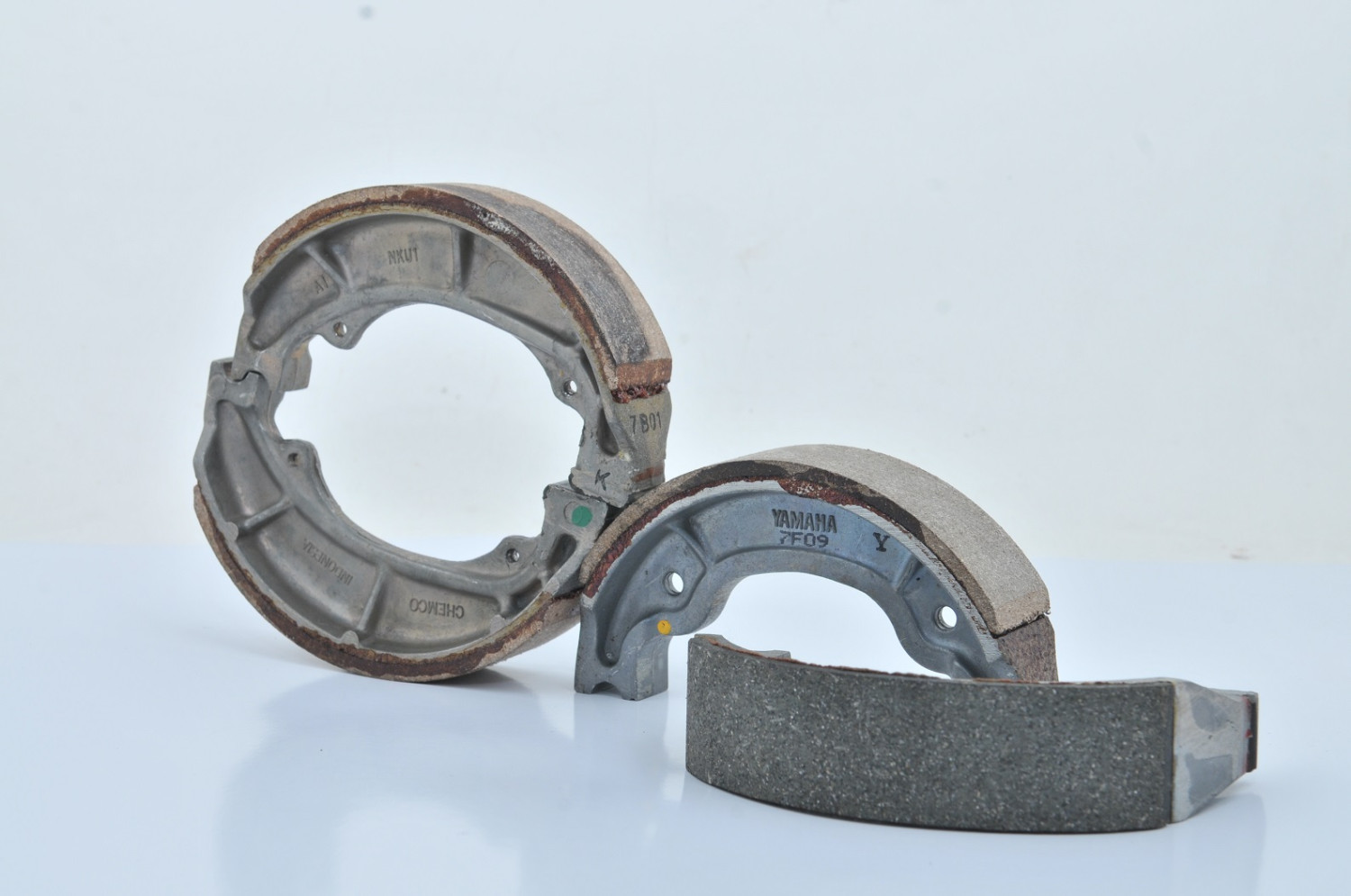 libur lebaran, rem motor, rem teromol, pakem, Lakukan Sebelum Turing, Ini Cara Mudah Bikin Rem Teromol Motor Lebih Pakem