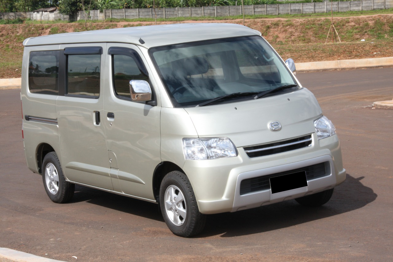 mobil keluarga, daihatsu gran max, Daihatsu Gran Max bekas, mobil bekas gran max, gran max bekas, harga mobil bekas gran max, Muat Delapan Orang, Segini Harga Mobil Bekas Daihatsu Gran Max 2017