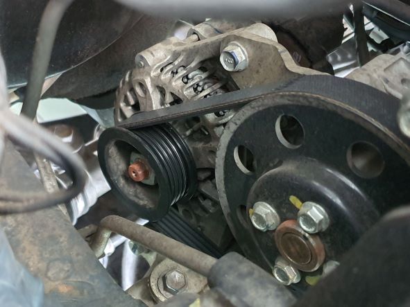 mobil bekas, alternator, alternator mobil, tanda alternator rusak, tanda alternator mobil rusak, Sebelum Mudik Kenali Tanda-tanda Alternator Di Mobil Bekas Mulai Rusak