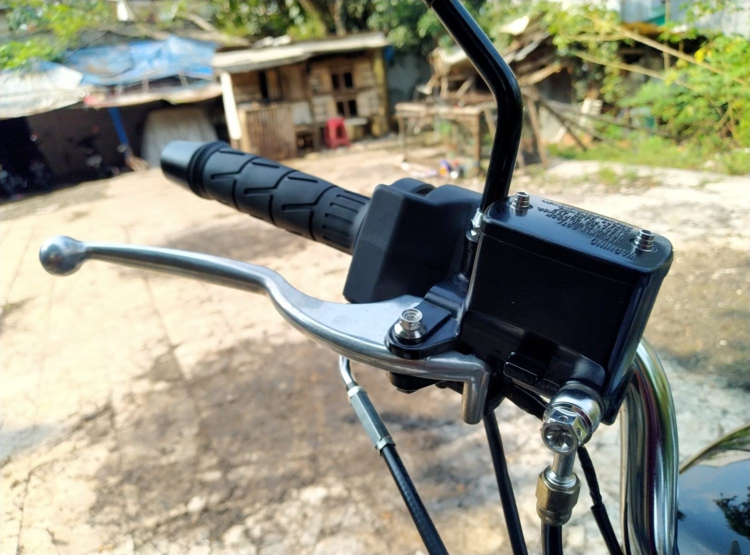 rem depan, Sil Master Rem, VPM Garage, Rem Depan Motor Terasa Dalam Saat Ditekan? Ini Biang Keladinya