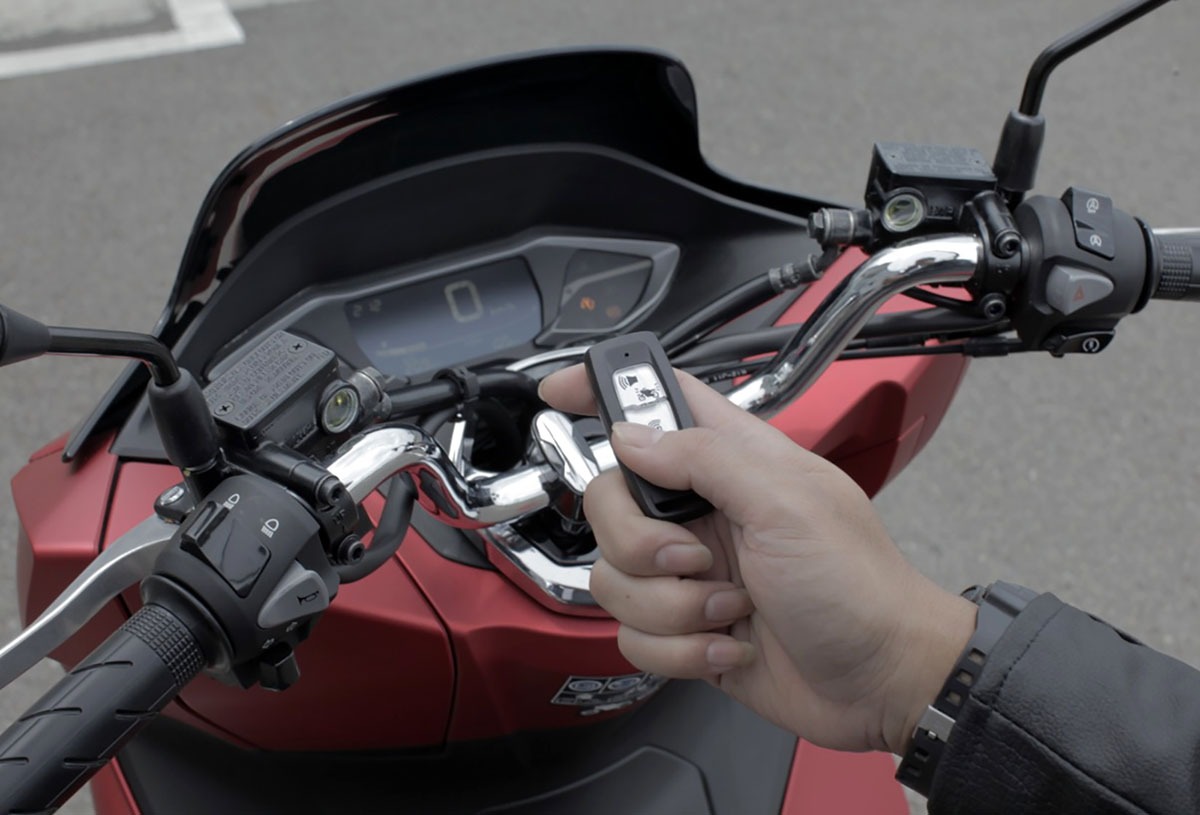 honda, honda pcx, remote keyless, Tian Kunci, Enggak Usah Panik, Lakukan Ini Kalau Remote Keyless Kena Radiasi