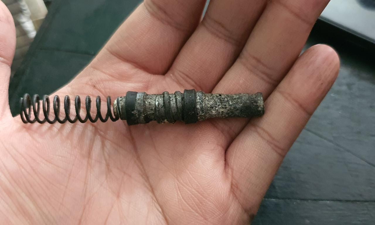 rem motor, VPM Garage, biaya ganti sil master rem, Enggak Bikin Dompet Kempis, Semurah Ini Ganti Sil Master Rem Motor