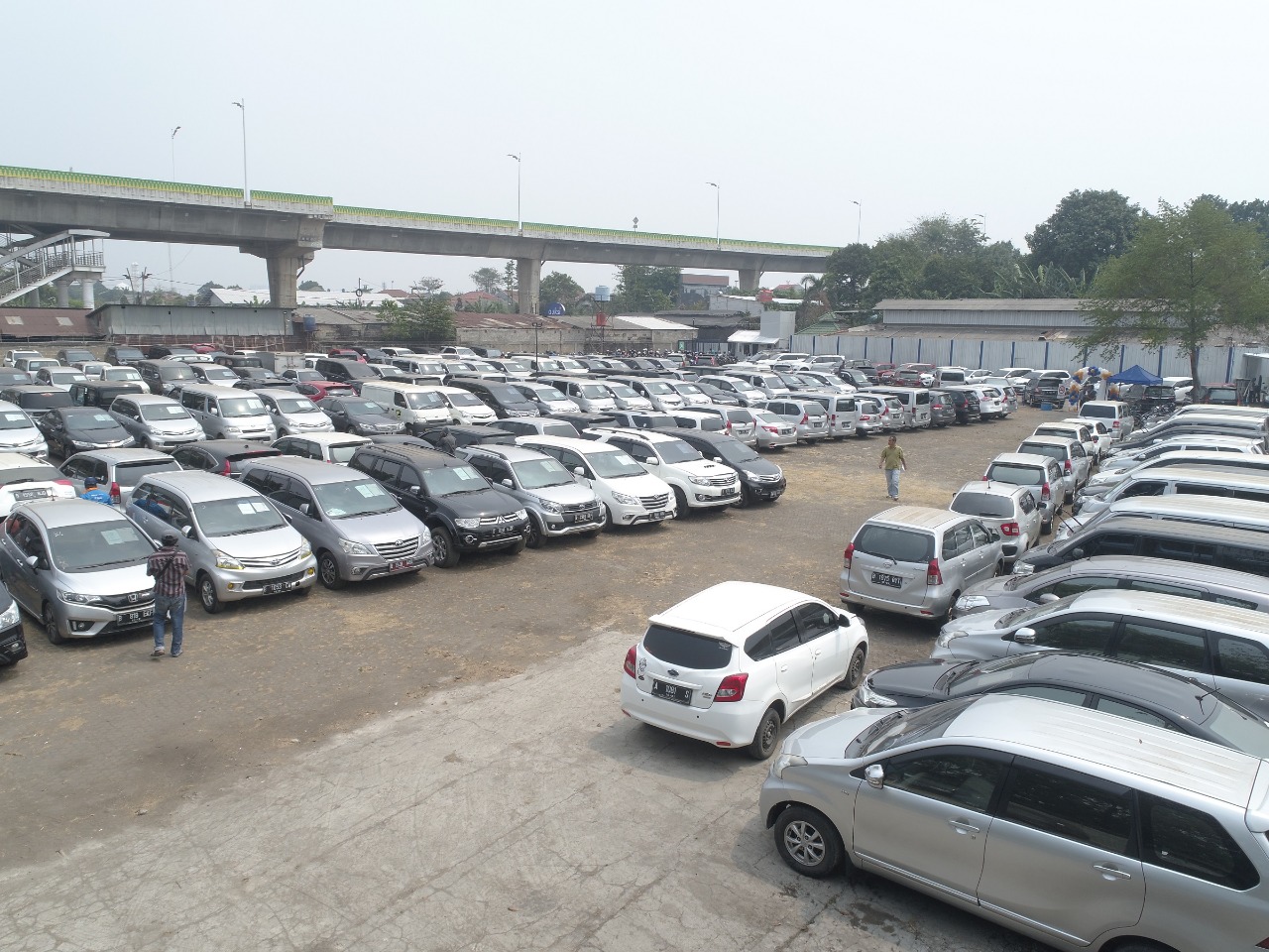 Lelang, mobil bekas, mobil china, Balai lelang, Auksi, Gempuran Mobil China Harga Terjangkau Pernah Ganggu Ritme Pasar Lelang Mobil Bekas