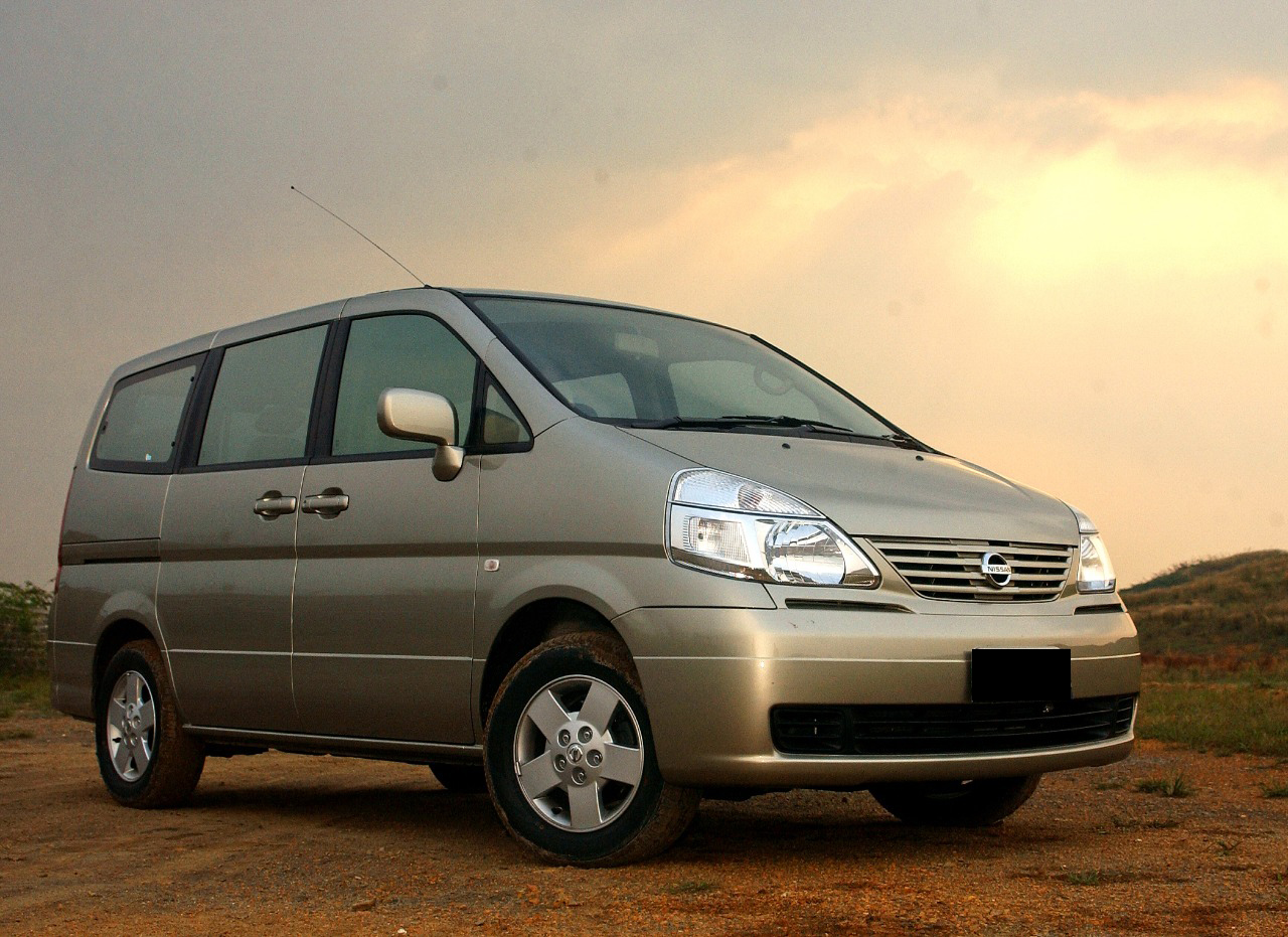 liburan akhir tahun, mobil bekas, mobil bekas 50 juta, Nissan Serena C24, mobil bekas 60 jutaan, mobil bekas nissan serena, mobil bekas  sliding door, Intip Harga Mobil Bekas Nissan Serena 2005 C24, Tipe HWS Murah Banget