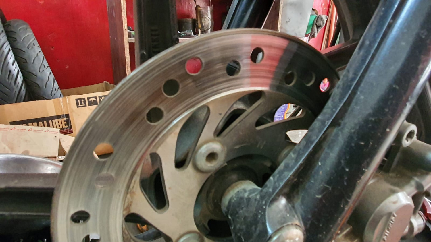 motor bekas, Piringan Cakram, cakram motor, ciri cakram motor harus ganti, umur cakram motor, Ternyata Piringan Cakram Motor Bekas Ada Umurnya, Ini Ciri-cirinya