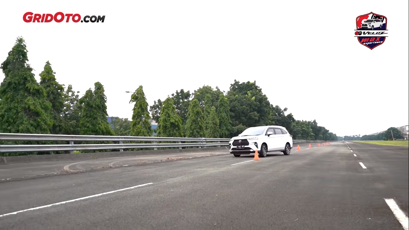 Jalan Rusak, bocor, memantul, Kaki-kaki, sokbreker, body roll, Sokbreker Mobil Sudah Bocor Masih Terus Dipakai, Rasanya Seperti ini