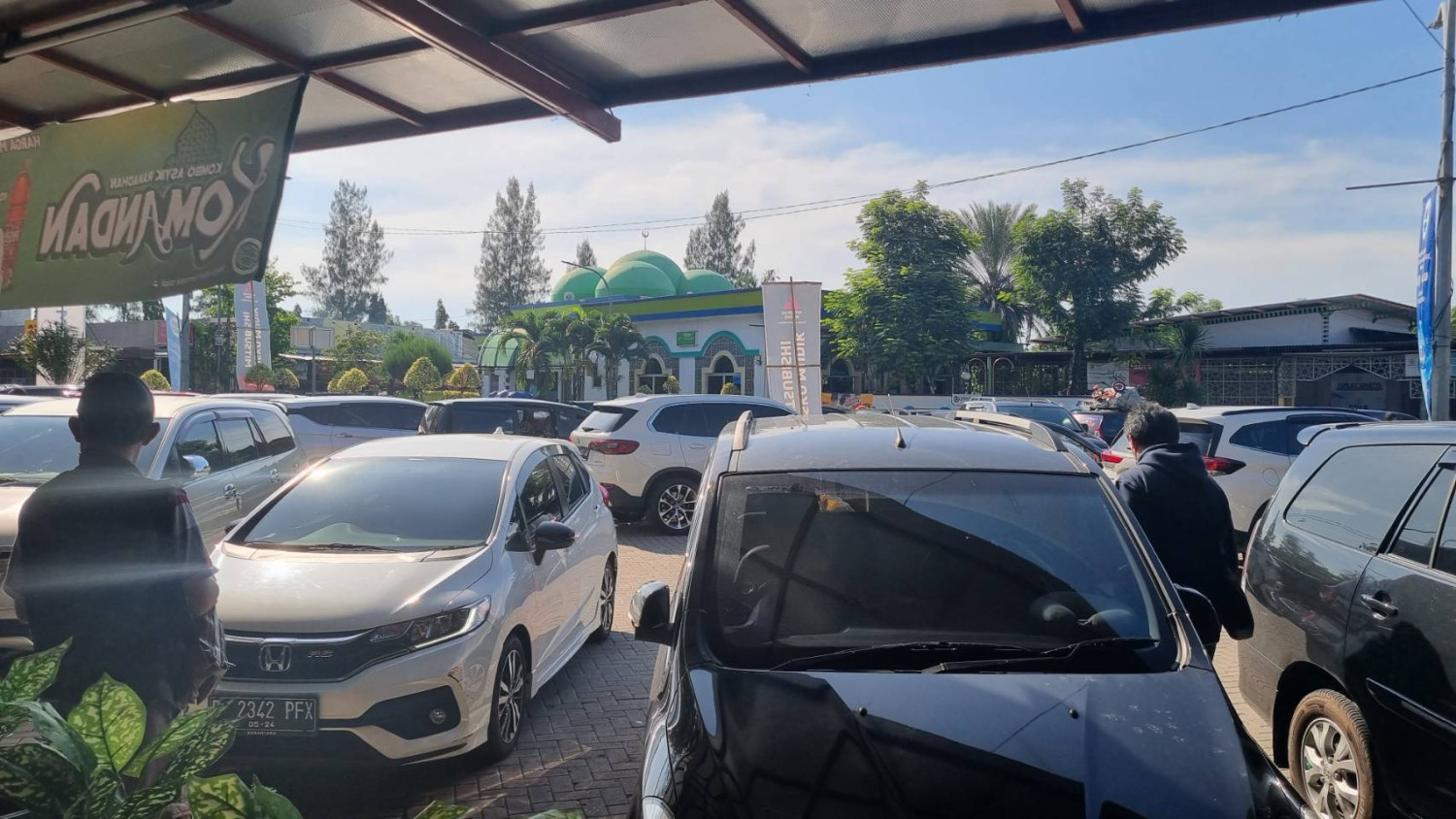 rest area, libur akhir tahun, nataru, Travoy, Rest Area Ini Alami Lonjakan Pengunjung Sampai 176 Persen, Intip Datanya