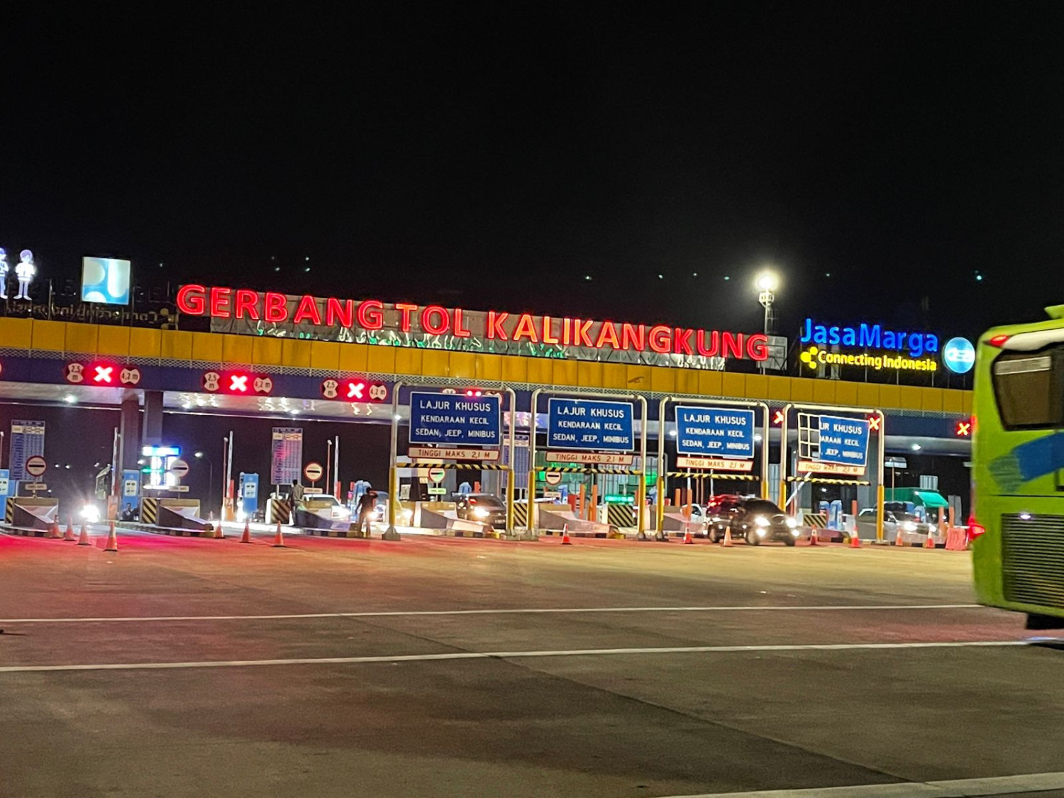 Diskon, mudik lebaran, tarif tol, diskon tarif tol, Tol Semarang, Mudik Lebih Irit! Tarif Tol Jakarta–Semarang Disunat Rp 157 Ribu
