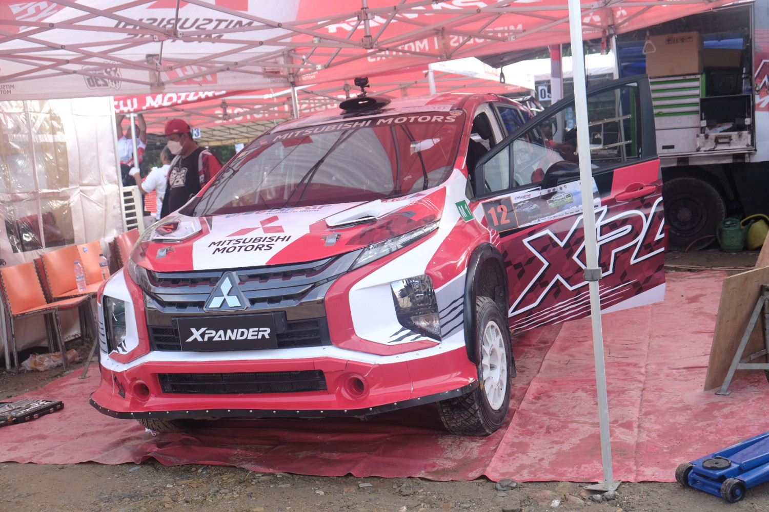 mitsubishi, rifat sungkar, xpander, Shannons Adelaide Rally 2025, Blak-blakan Spek Mobil Rally Rifat Sungkar Pakai Xpander Termurah
