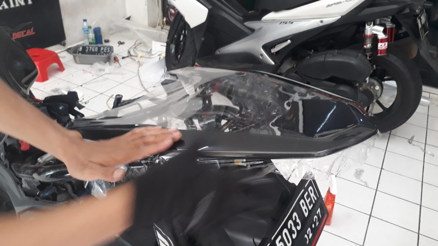 bodi motor, motor bekas, coating, cara melindungi bodi, cara melindungi bodi motor, Dua Cara Mudah Melindungi Bodi Motor Bekas Dari Baret Halus Selain Coating
