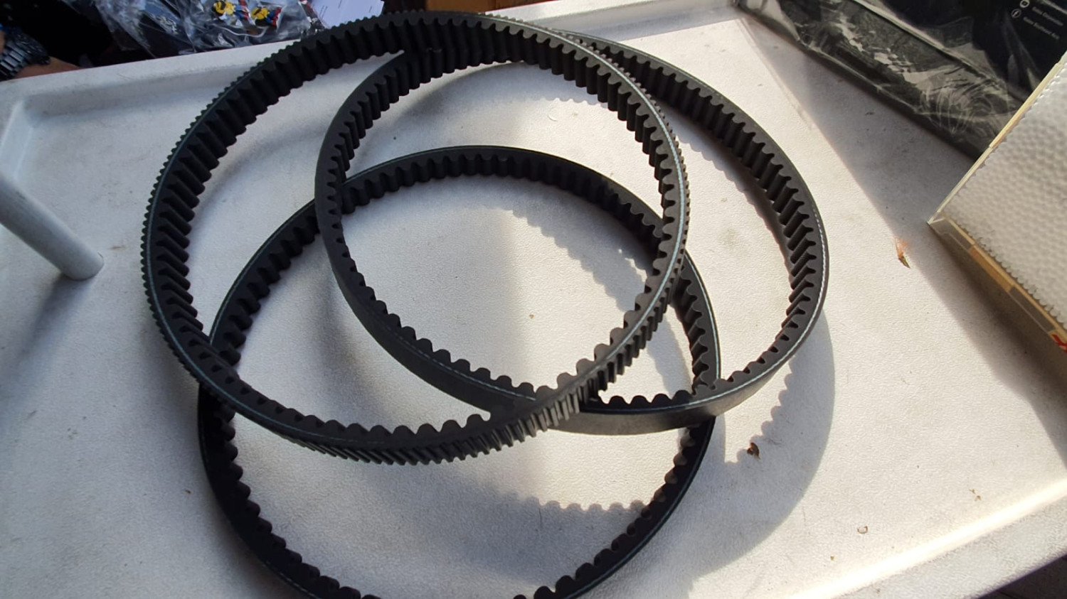 motor matic, v-belt, v-belt motor matic, penyebab v-belt motor matic cepat putus, kenapa v-belt motor matic cepat rusak, Ternyata Dua Hal Sepele Ini Bikin V-belt  Motor Matic Cepat Rusak