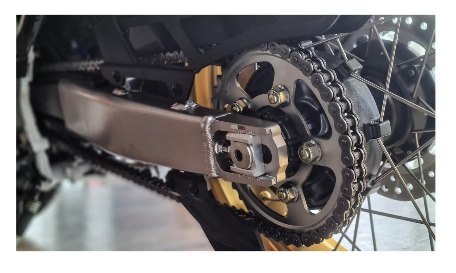 rantai motor, motor bekas, Cara merawat rantai motor, Cara merawat rantai motor di musim hujan, gimana cara merawat rantai, gimana cara merawat rantai motor, Biar Nggak Cepet Aus, Begini Cara Bikin Rantai Motor Awet Saat Musim Hujan