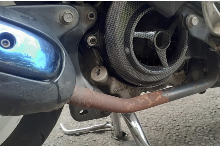 motor bekas, leher knalpot, leher knalpot bolong, leher knalpot motor, biaya las leher knalpot, biaya las leher knalpot motor, Segini Biaya Las Leher Knalpot Motor Bekas Yang Bocor, Ojol Gratis