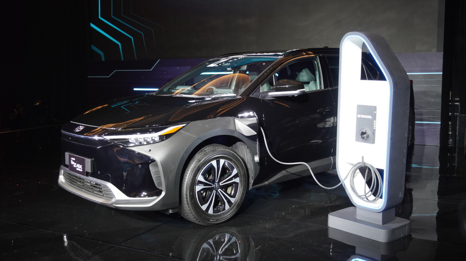 baterai, toyota, tmmin, Nggak Impor Lagi! Komponen Baterai Mobil Bakal Dibikin Tangan Orang Indonesia