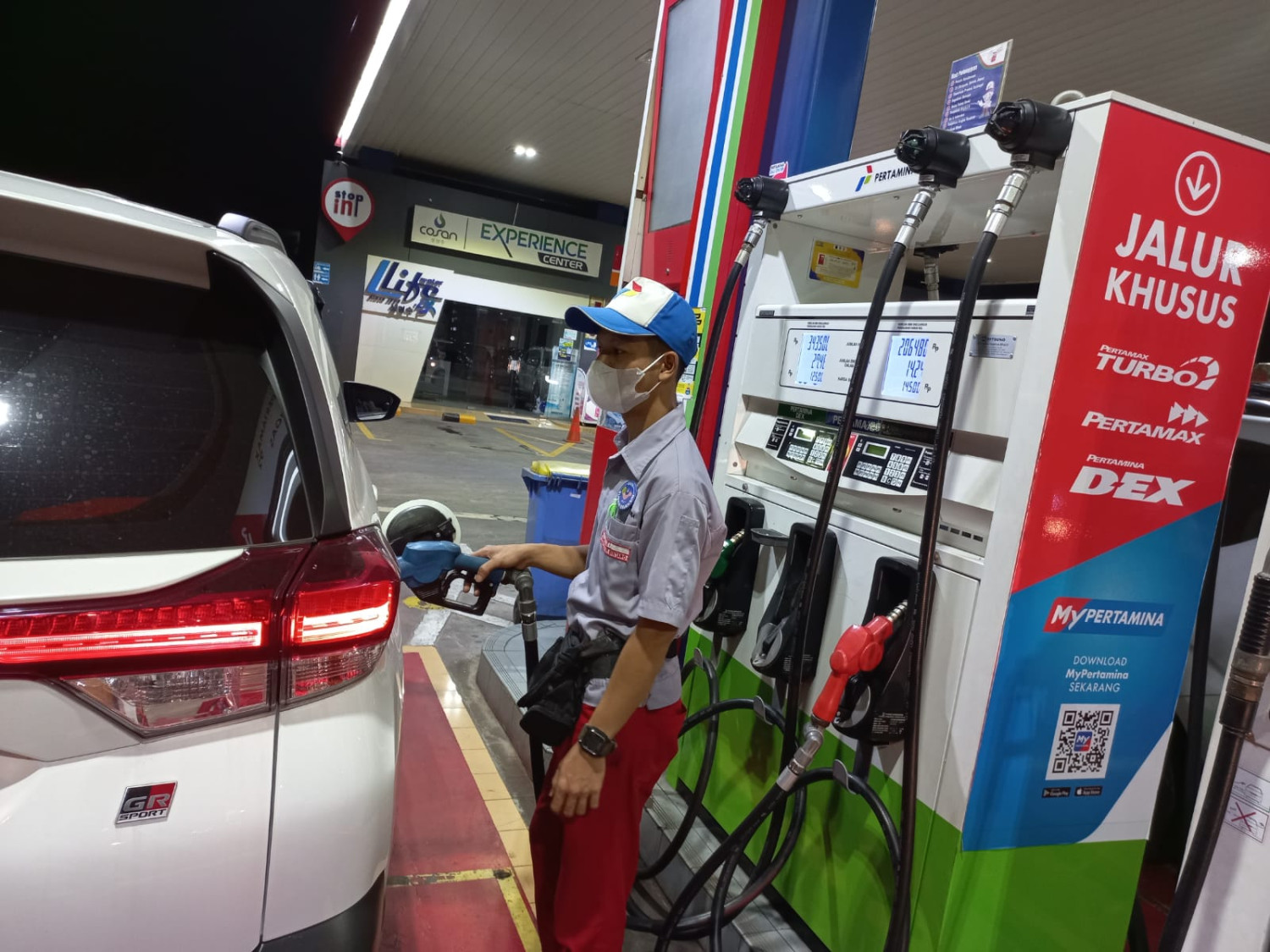 pertamina, pertamax, harga bbm naik, harga pertamina, pertamax green, Update Harga BBM Naik Mulai 10 Juni, Pertamax Kini Rp 16.250