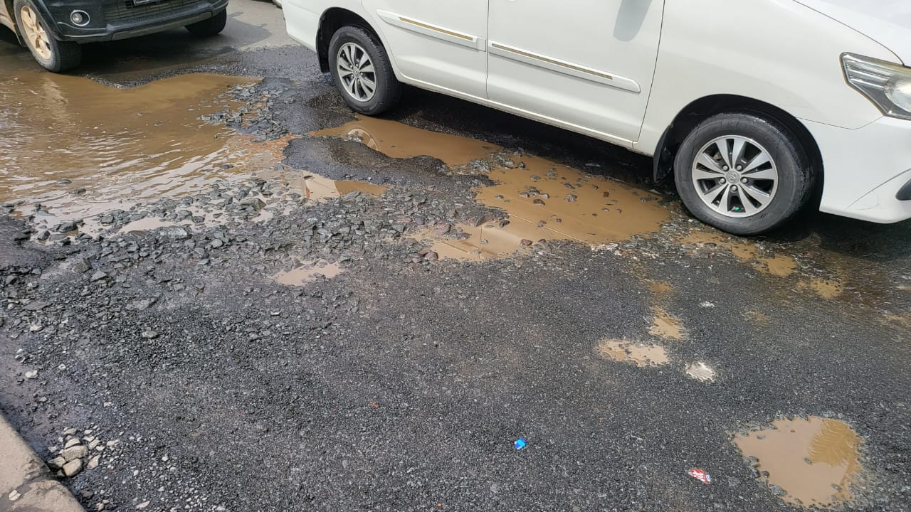 jalan tol, jalan berlubang, pt jasa marga, aspal berlubang, Bukan Tanpa Sebab, Ini Alasan Banyak Lubang di Jalan Tol Menurut Jasa Marga