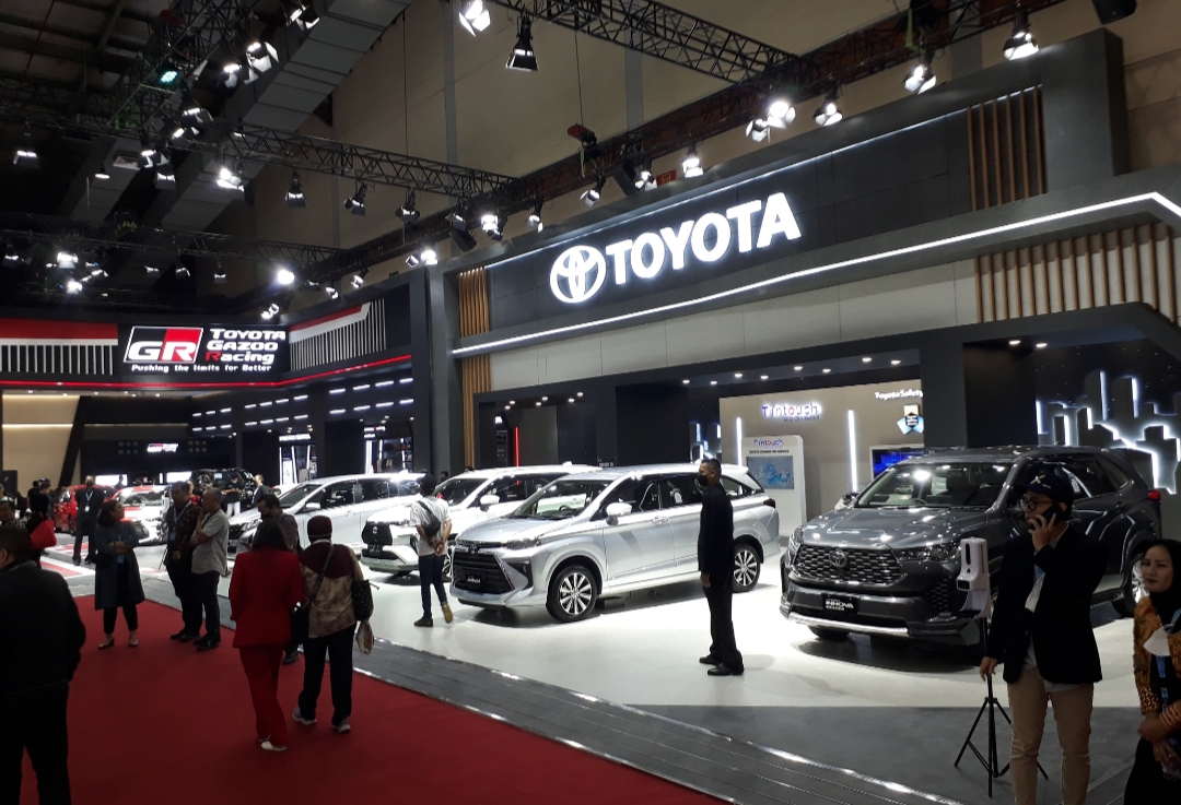toyota, mobil baru, stimulus, pt toyota-astra motor (tam), insentif, Toyota Berharap Insentif Tak Hanya untuk Mobil Listrik, Tapi Semua Powertrain
