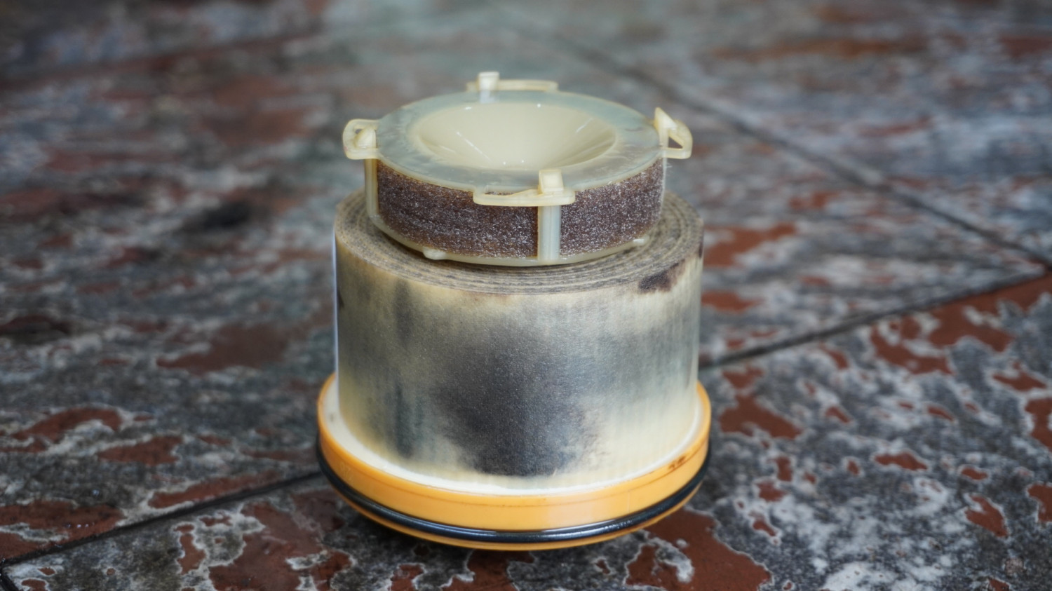 diesel, Filter Solar, injektor, water sedimenter, Buang Residu Air di Filter Solar Mesin Diesel, Bikin Injektor Awet