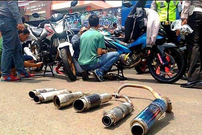 jakarta timur, Knalpot Brong, knalpot aftermarket, Ambang Batas Kebisingan Knalpot Motor, UU Knalpot Brong, Dikira Orang Lain Tak Punya Kuping, Wilayah di DKI Jakarta Ini Paling Tercemar Motor Knalpot Brong