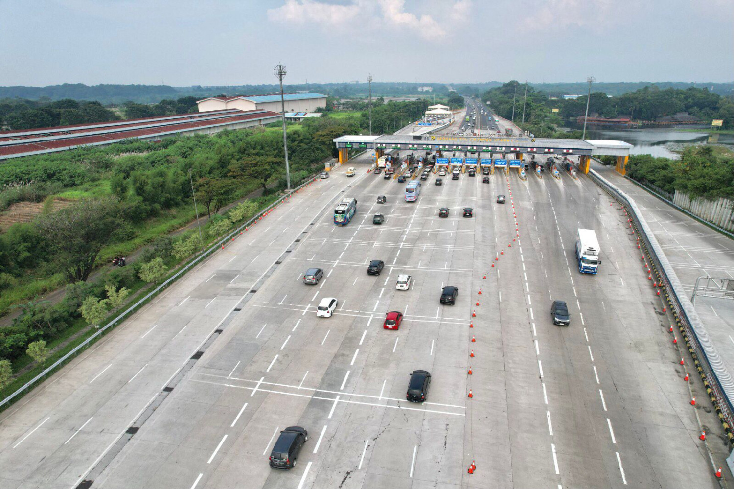 mudik, mudik lebaran, jalan tol, tarif tol, diskon tarif tol, diskon tarif tol 30 persen, Mudik Lebih Hemat, Ini Jadwal Diskon Tarif Tol 30 Persen Saat Lebaran 2026