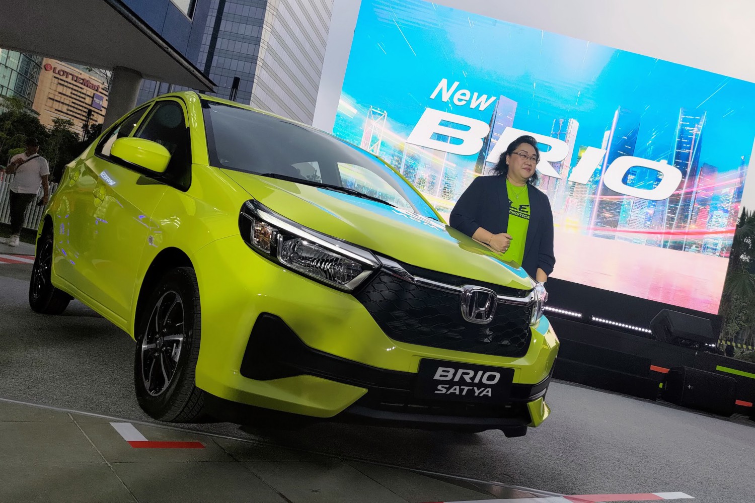 harga, honda brio, toyota agya, daihatsu ayla, Suzuki S-Presso, Empat Pilihan Mobil Perkotaan Irit BBM di Bawah Rp 200 Juta, Nomor Tiga Bukan LCGC