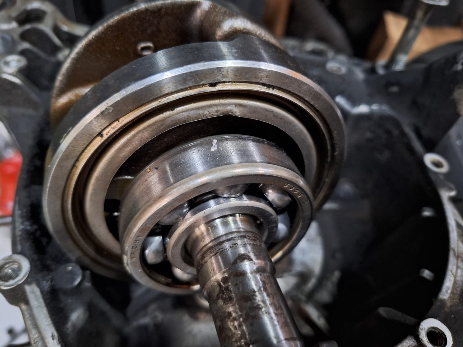 motor matic, bearing kruk as, bearing kruk as motor matic, ciri bearing kruk as motor rusak, ciri bearing kruk as motor matic rusak, Bearing Kruk As Mesin Motor Matic Yang Minta Diganti Ciri-cirinya Begini