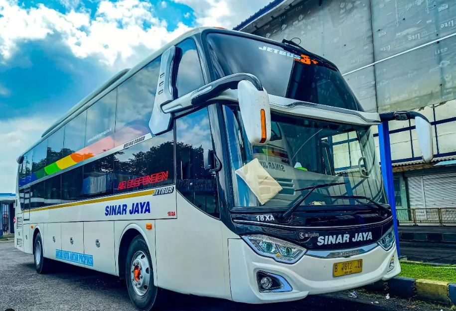 sopir bus, Bus AKAP, sopir bus akap, Jadi Ngerti, Ini Alasan Kenapa Sopir Bus AKAP Lebih Suka Trayek Malam