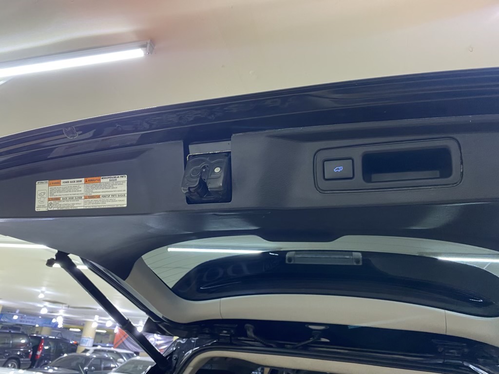 mobil bekas, power back door, power back door mobil, penyebab power back door rusak, penyebab power back door mobil rusak, Ternyata Ini Penyebab Fitur Power Back Door Di Mobil Bekas Cepat Rusak