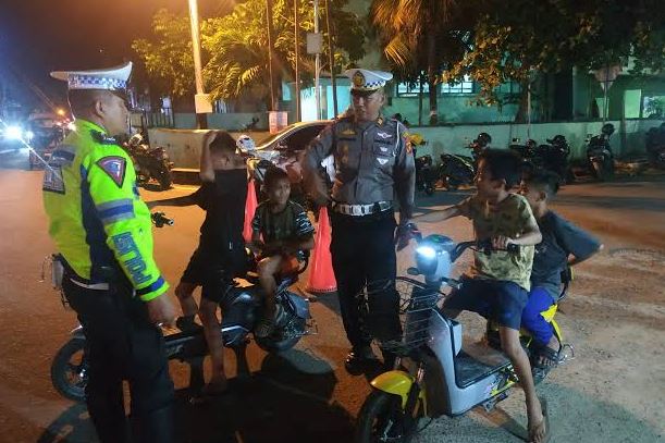 sepeda listrik, Sepeda Listrik Ditilang, Sepeda Listrik Masuk Jalan, Sanksi Sepeda Listrik, Meresahkan, Sepeda Listrik Masuk Jalan Raya Bakal Ditindak Tegas Polisi