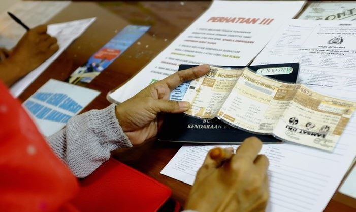pajak kendaraan, syarat bayar pajak kendaraan, fungsi KTP, Bayar Pajak Wajib KTP, Berasa Ribet dan Dipersulit, Polisi Jelaskan Fungsi KTP Asli Saat Bayar Pajak Kendaraan