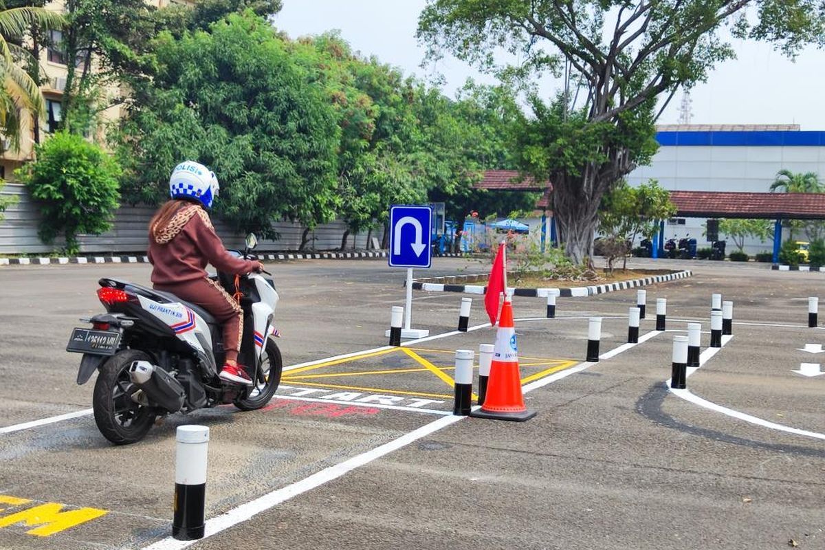 ujian sim, ujian praktik sim, Gagal Ujian SIM, Gagal Ujian Praktik SIM, Tak Perlu Kecewa, Gagal Ujian Praktik SIM Masih Bisa Diulang Sebanyak Ini