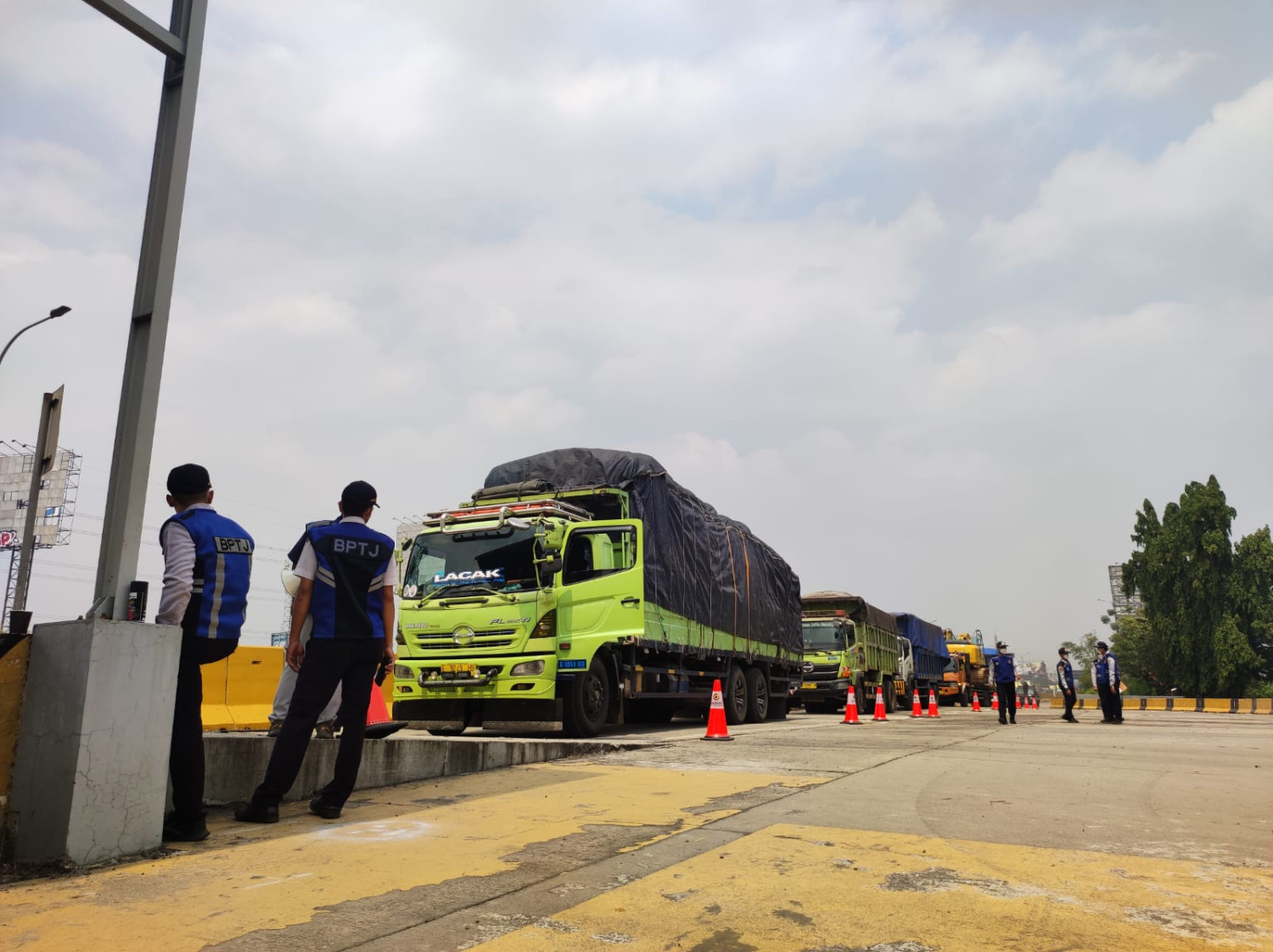 weigh in motion (WIM), truk odol, Over Dimension Over Load, penindakan truk odol, BLU-e, Hati-hati Para Sopir Truk, Mulai 27 Januari 2026 Kemenhub Berubah Sangar