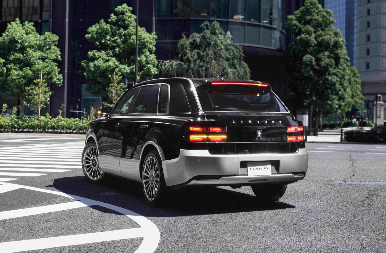 brand, toyota, mobil baru, toyota century, Japan Mobility Show 2025, Akio Toyoda Mencak, Ternyata Begini Susunan Brand-Brand Milik Toyota