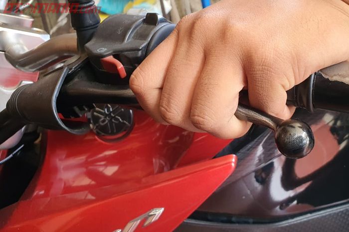 motor bekas, kampas kopling, kopling motor, kampas kopling motor, penyebab motor masih nyelonong saat kopling ditarik, penyebab kopling ditarik motor masih nyelonong, Ternyata Ini Penyebab Motor Bekas Masih Nyelonong Saat Kopling Ditarik