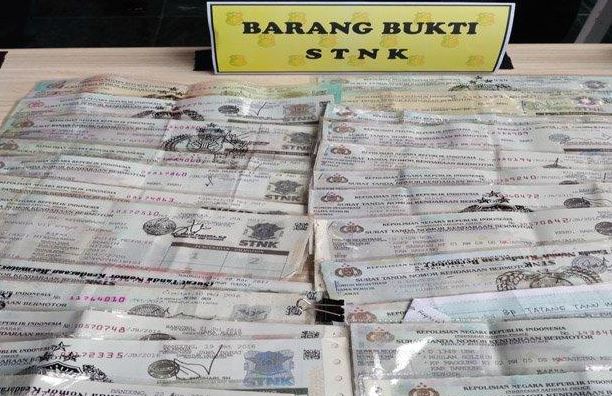 jogja, perpanjang stnk, warga jogja, Perpanjang Pajak Tanpa KTP, Era Calo Terancam, Bayar Pajak Kendaraan Kini Tak Perlu KTP Pemilik Asli