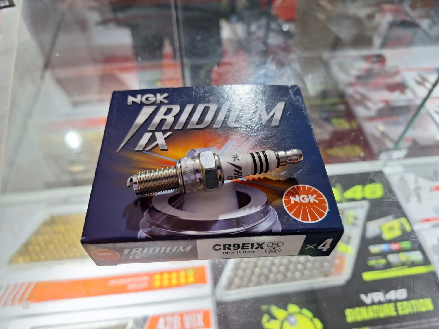 busi, denso, busi motor, busi iridium, Harga Lebih Mahal, Ini Manfaat Pakai Busi Iridium di Motor Harian