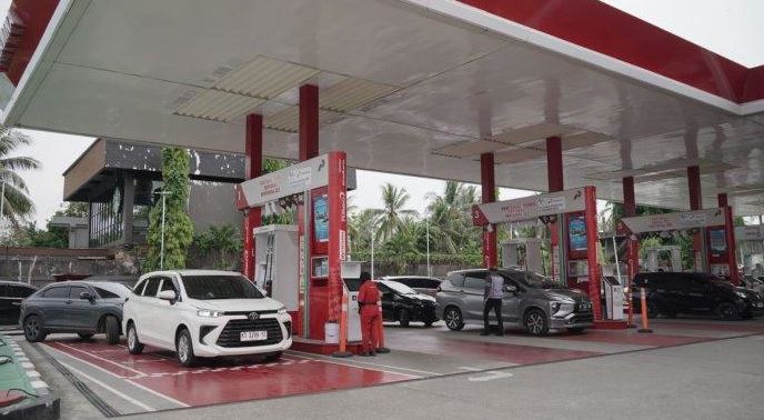 hemat bbm, harga bbm naik, tips hemat bbm, bbm non subsidi, Harga BBM Naik, Ini Cara Simpel Biar Mobil Tetap Irit dan Dompet Aman