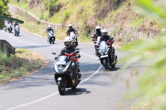 rem blong, astra motor yogyakarta, tips rem cakram motor, rem motor matic, gejala rem blong, User Matic Wajib Paham, Gejala Ini Terasa di Detik-detik Sebelum Rem Blong, Wajib Langsung Menepi