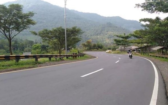 dedi mulyadi, jalan provinsi, Jalan Provinsi Jabar, Jalan Premium Jabar, Industri Jawa Barat, Kelas Premium, Ini Standar Baru Jalan Provinsi di Jawa Barat Versi Dedi Mulyadi